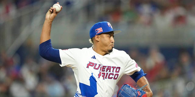 Edwin Diaz throws a pitch at loanDepot park on March 13, 2023, in Miami, Florida.