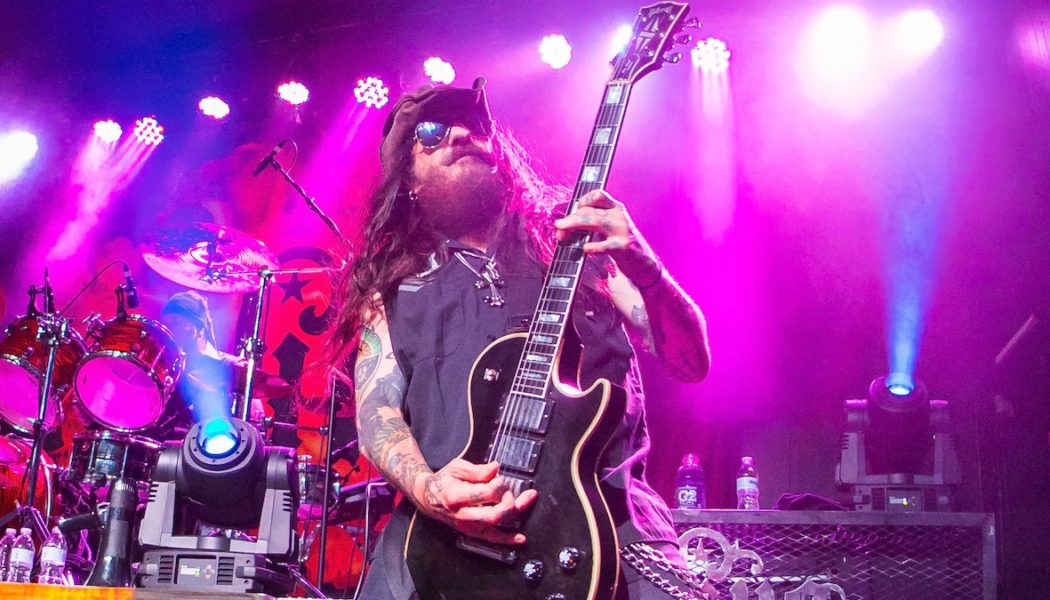 Saliva Guitarist Wayne Swinny Dead at 59 After Suffering Brain Hemorrhage