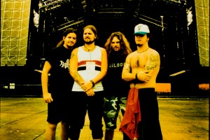 Sepultura, portrait, Belo Horizonte, Sao Paolo, Brazil, 15th January 1994. (Photo by Niels van Iperen/Getty Images)