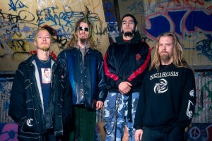 UNSPECIFIED - JANUARY 01: Photo of MACHINE HEAD and Robert FLYNN and Adam DUCE and Logan MADER and Dave McCLAIN; Posed group portrait L-R Dave McClain, Logan Mader, Robert Flynn and Adam Duce (Photo by Mick Hutson/Redferns)