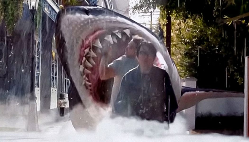 'The Room's Tommy Wiseau Delivers Trailer for 'Big Shark'