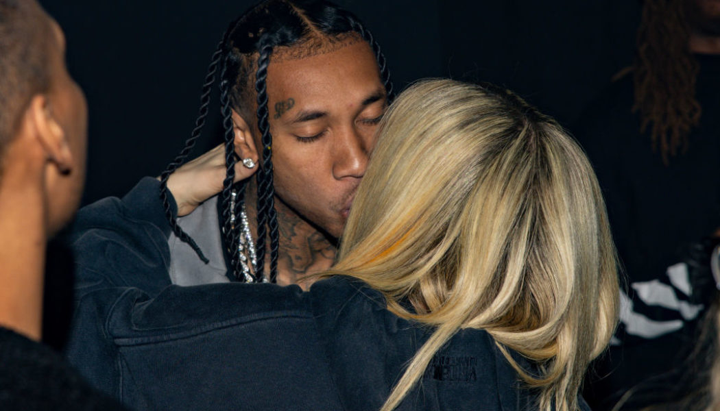 Tyga & Avril Lavigne Confirm Relationship With Paris Kiss, Twitter Is Baffled At The Unlikely Couple