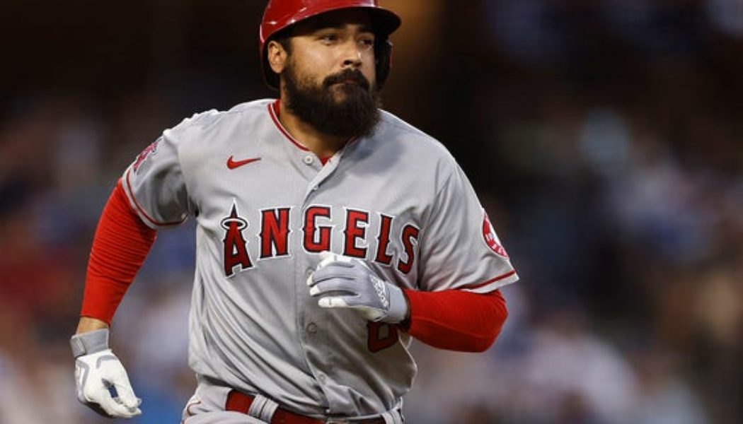 Angels' Anthony Rendon suspended after aggressive altercation with A's fan - Fox News