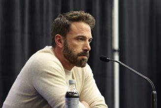 Ben Affleck caught up in war between Jennifer Lopez and his ex, Jennifer Garner - Marca English