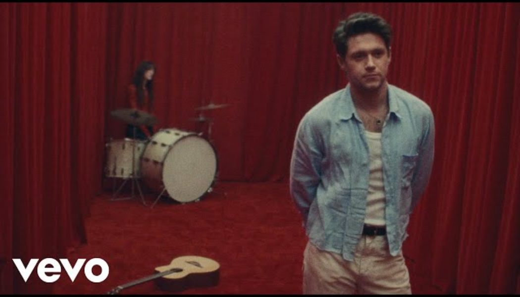 Lyrics: Naill Horan – Meltdown