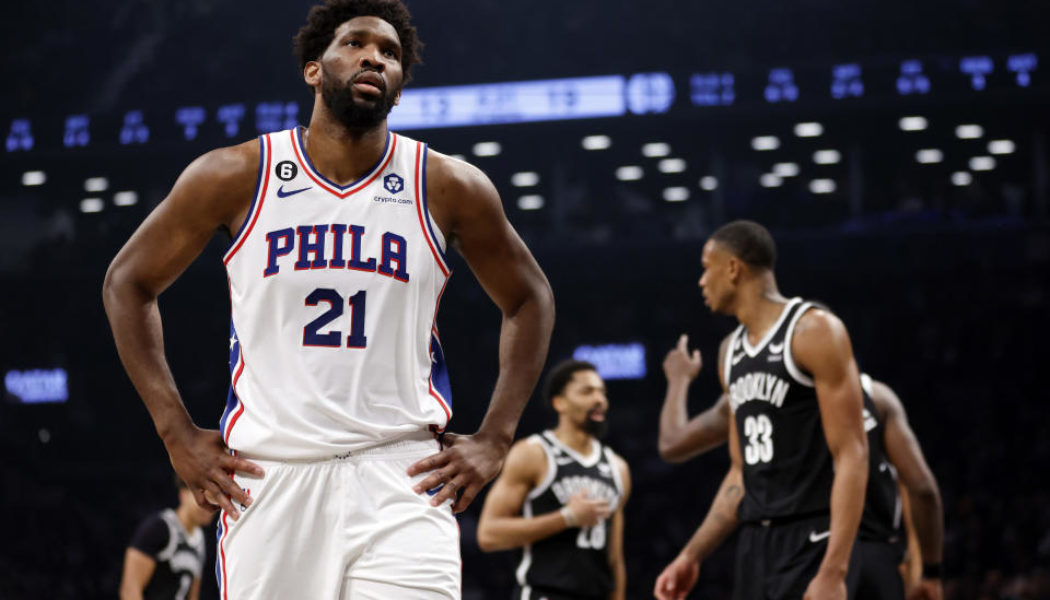 NBA playoffs: Joel Embiid reportedly ruled out for Game 4 after MRI reveals right knee sprain - Yahoo Sports