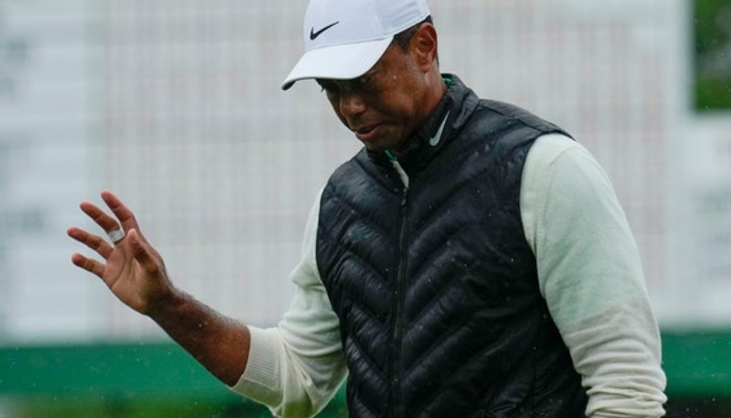 Tiger Woods ties record for consecutive cuts made at Masters, 3-over par for tournament - Fox News