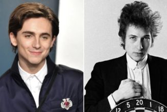 Timothée Chalamet to Do His Own Singing in Bob Dylan Biopic