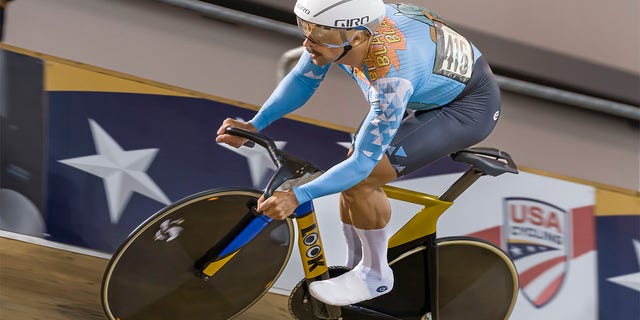 UCI Masters Track Cycling World Championships - Morning Session: Men 40-44 Sprint Qualifying - Flying 200m at the Velo Sports Center in Carson, California, USA on September 25, 2022. 