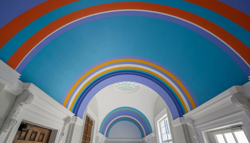 Bridget Riley Unveils First Ceiling Painting in Her Career