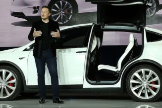Elon Musk Says Tesla Will Begin Advertising