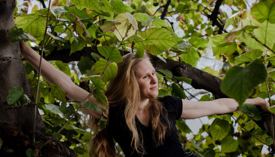 Gabriella Smithâs Music Marvels at Nature With Grooving Joy