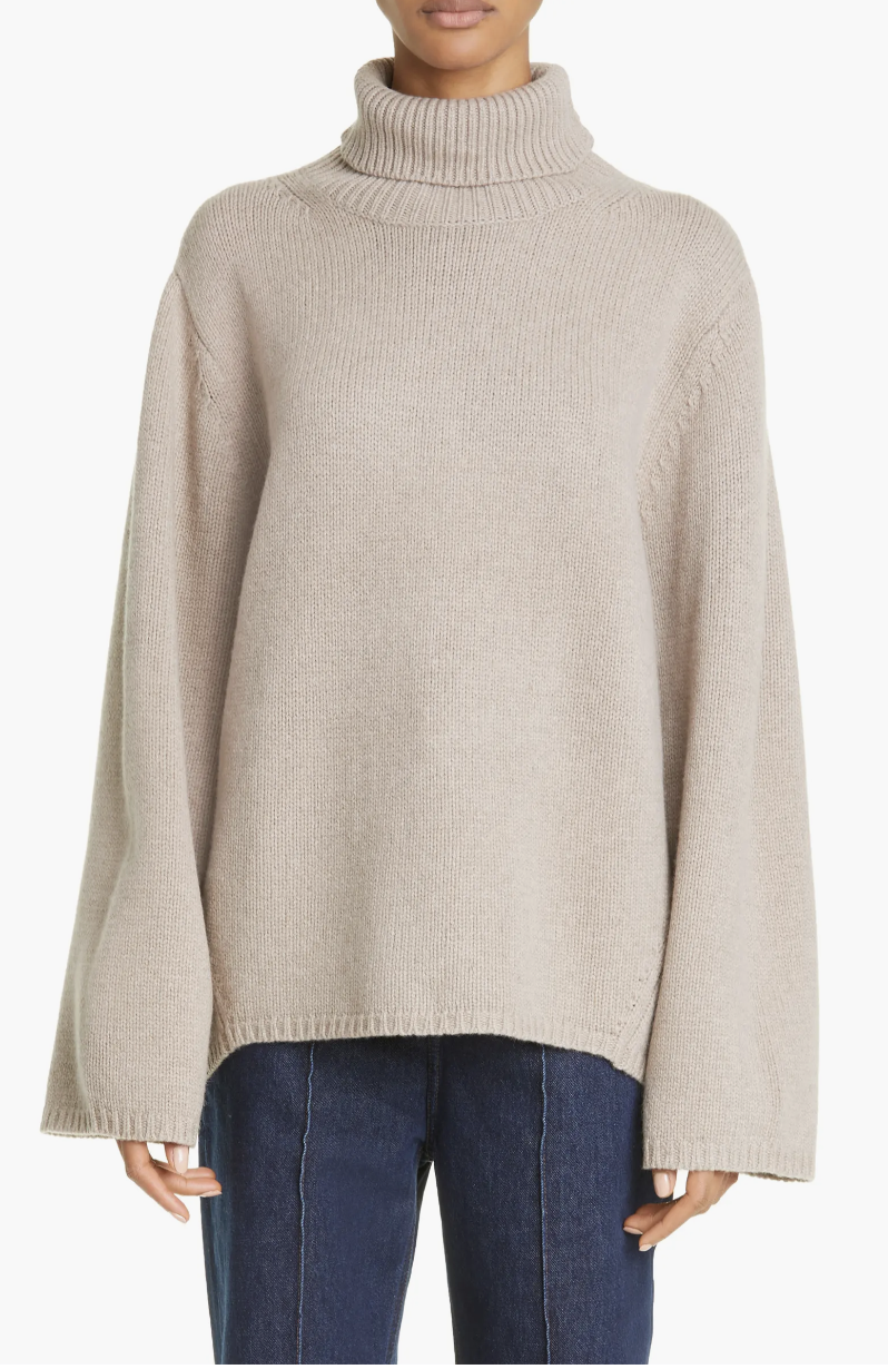 TOT&#xca;ME Women&#39;s Oversize Wool &amp; Cashmere Turtleneck Sweater