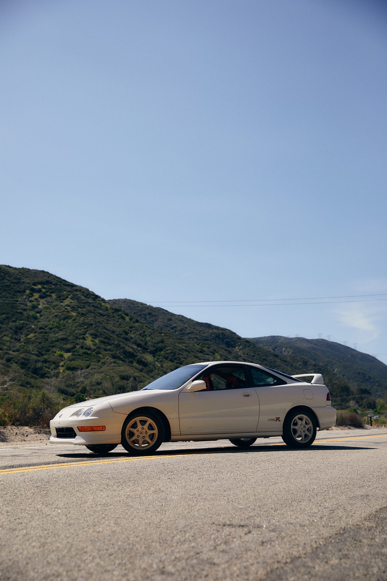 Joshua Vides and His 2001 Acura Integra Type R DRIVERS hypeart JDM Championship White