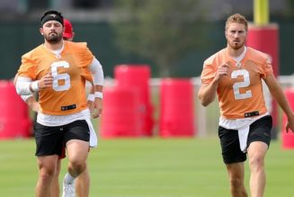 NFL fans mock Buccaneers QBs Baker Mayfield, Kyle Trask after practice throwing session goes viral