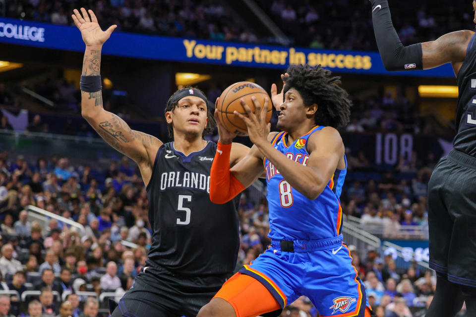 Jalen Williams, right, and Paolo earned NBA All-Rookie honors. (Mike Watters/Reuters)