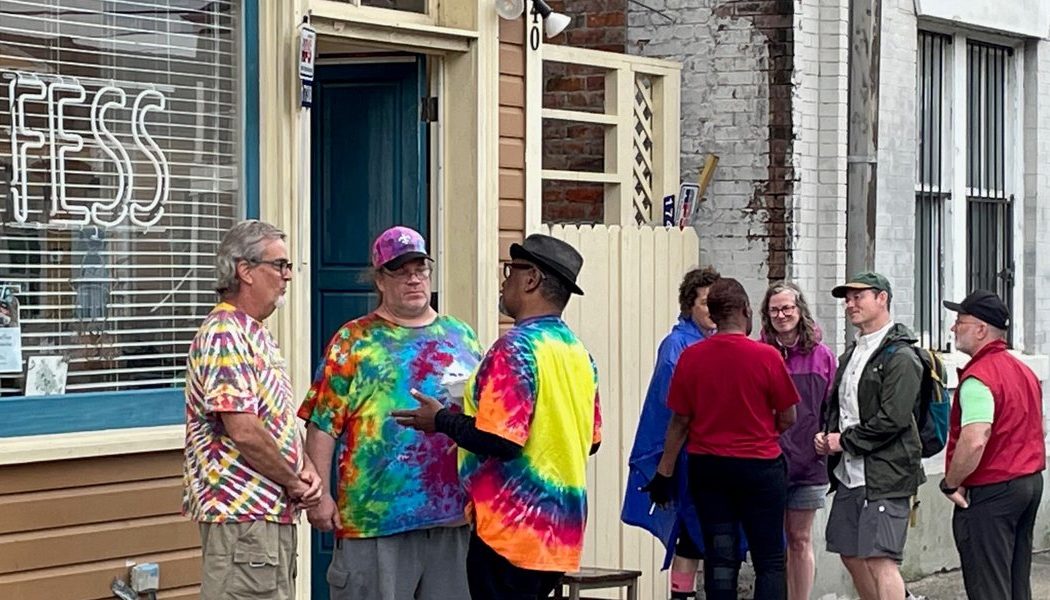 Rain does little to dampen Jazz Fest spirits as music lovers fill the fairgrounds - FOX 8 Local First