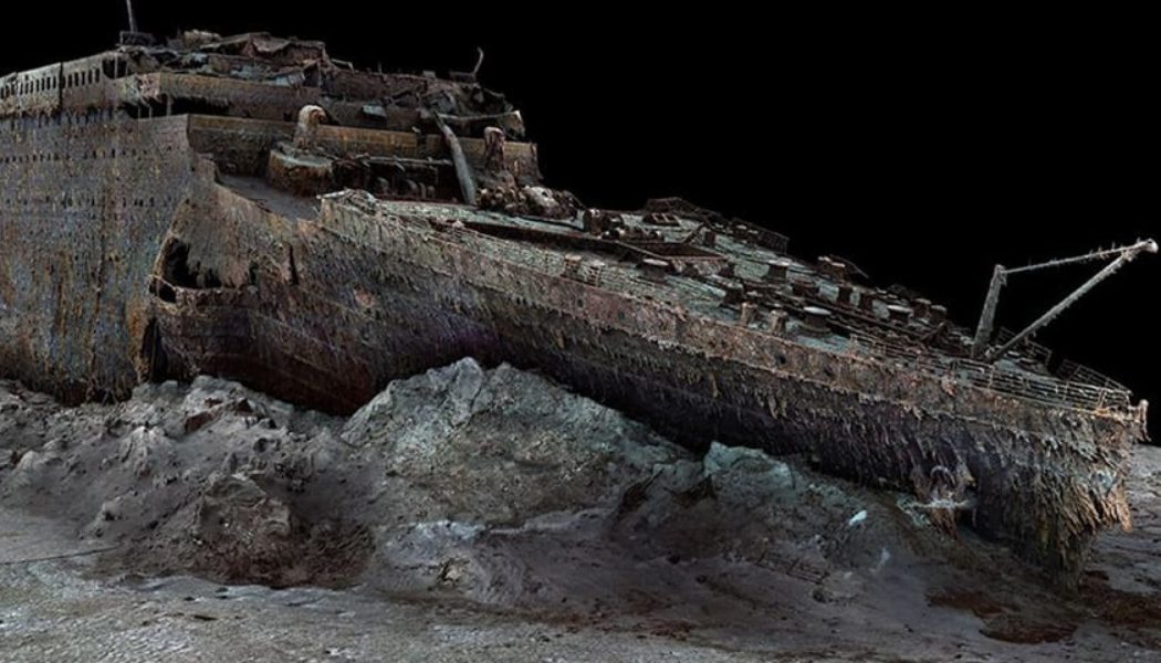 Romeo and Juliet Submersibles Capture First Full-Sized Scan of the Titanic