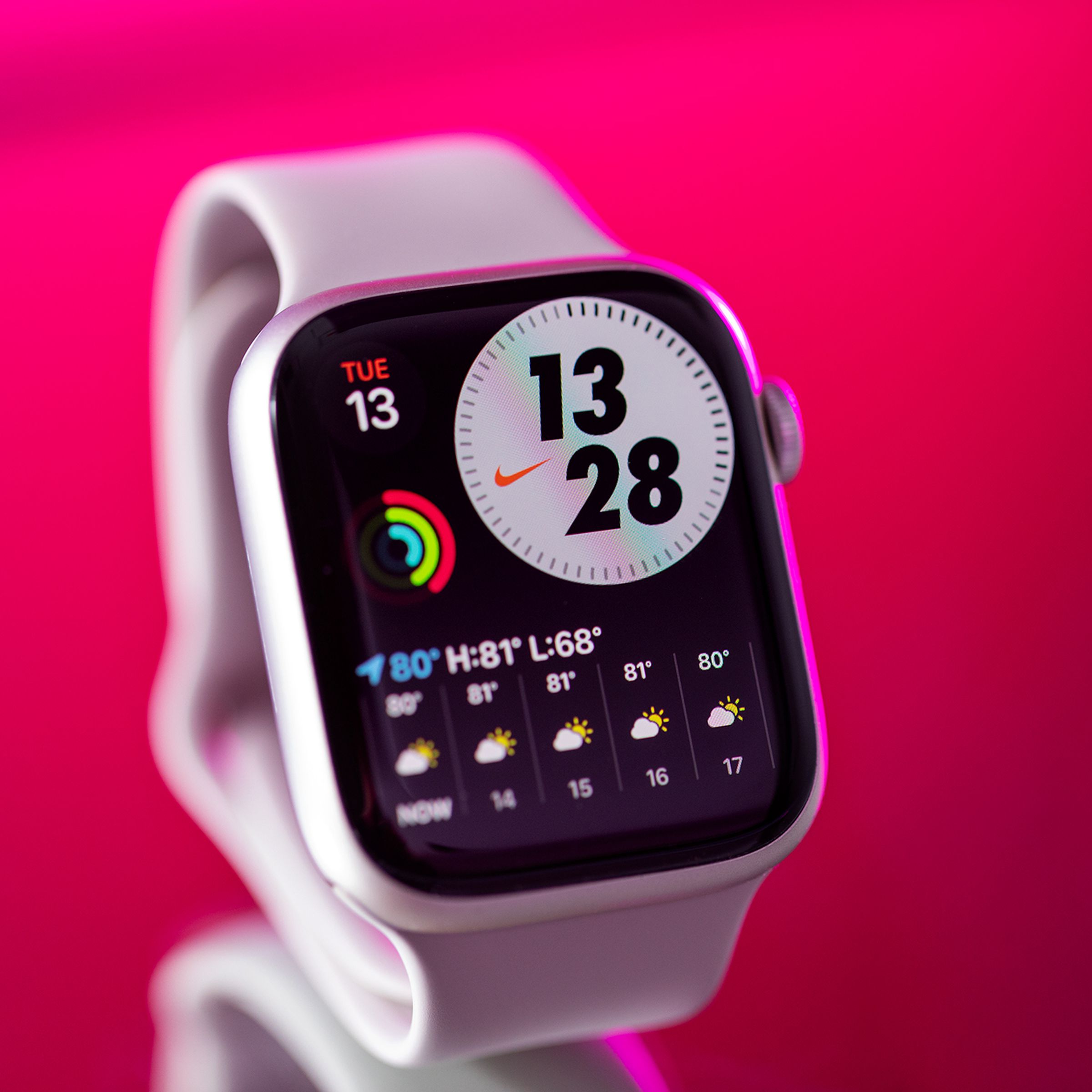 Nike watchface on Series 8.