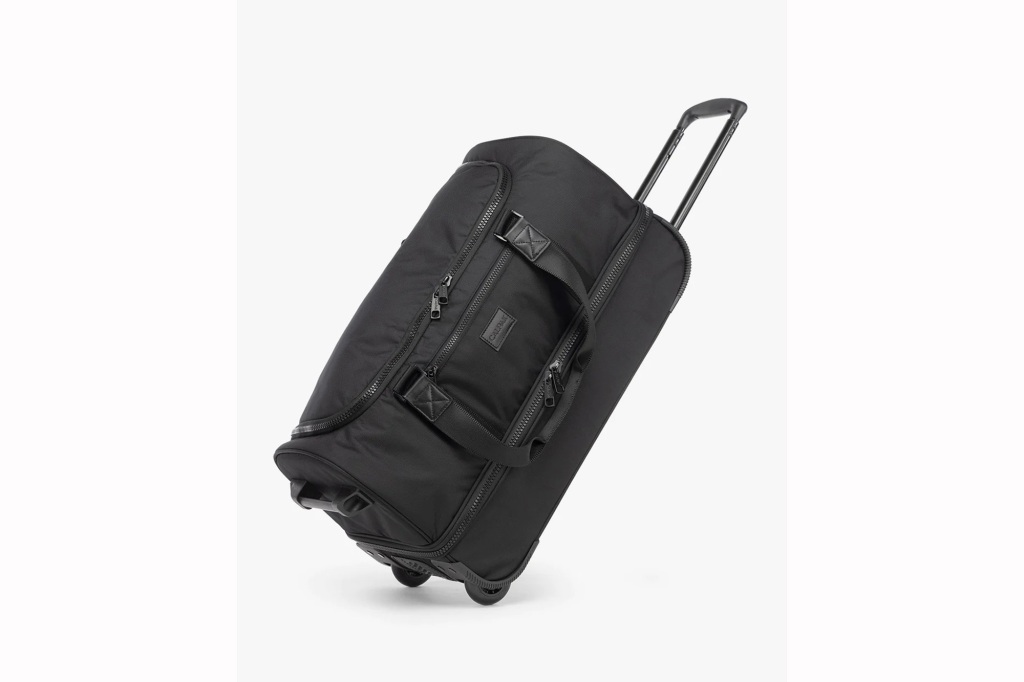 CalPak Stevyn Rolling Duffel