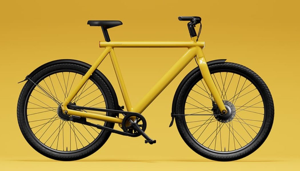 The VanMoof S4 and X4 E-Bikes Reflect 13 Years of Innovation