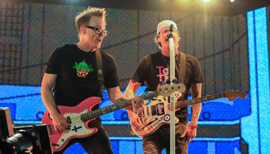 Tom DeLonge Sings Matt Skiba Songs at Blink-182 Tour Kick Off