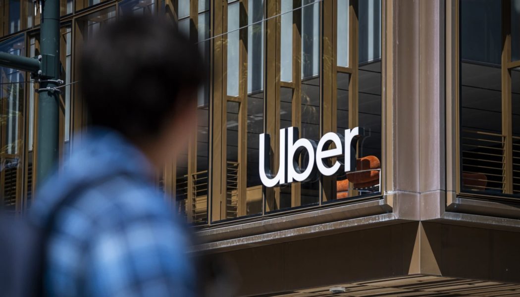 Uber launches flight bookings in UK travel 'super app' push - Financial Times