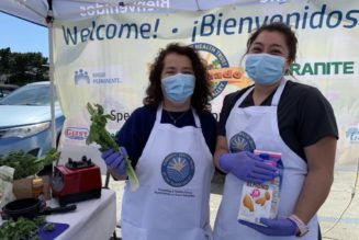 Watsonville farmers' market El Mercado tackles food insecurity, promotes healthy living - Lookout Santa Cruz