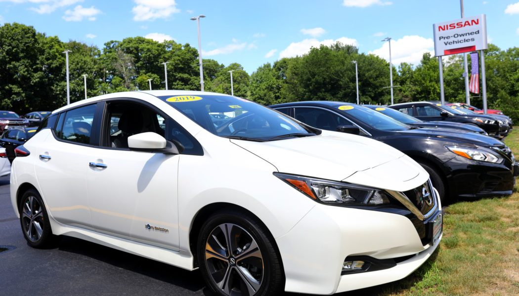 What two-thirds of car dealerships are missing in the US