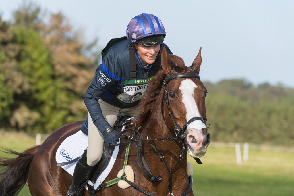 Zara Tindall riding her horse