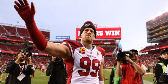 J.J. Watt waves to crowd