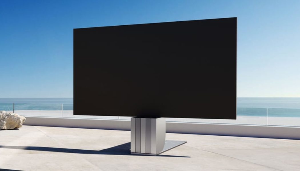 C SEED’s Unfolding Outdoor TV Will Set You Back $233,000 USD