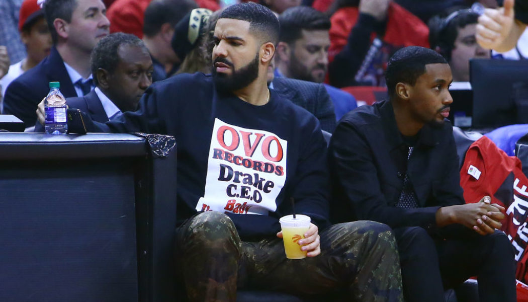 Drake's Credit Card Declines On Livestream