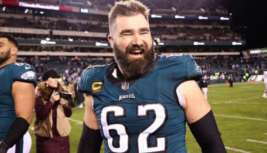 Eagles star Jason Kelce goes viral after chugging beer at lightning speed