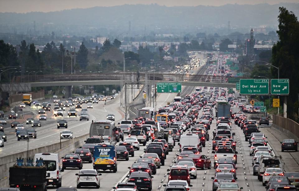 rush hour traffic in LA