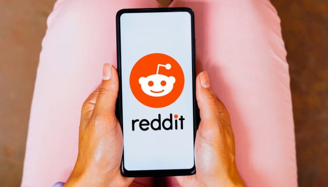 Reddit Reportedly Plans To Lay Off 5% of Employees