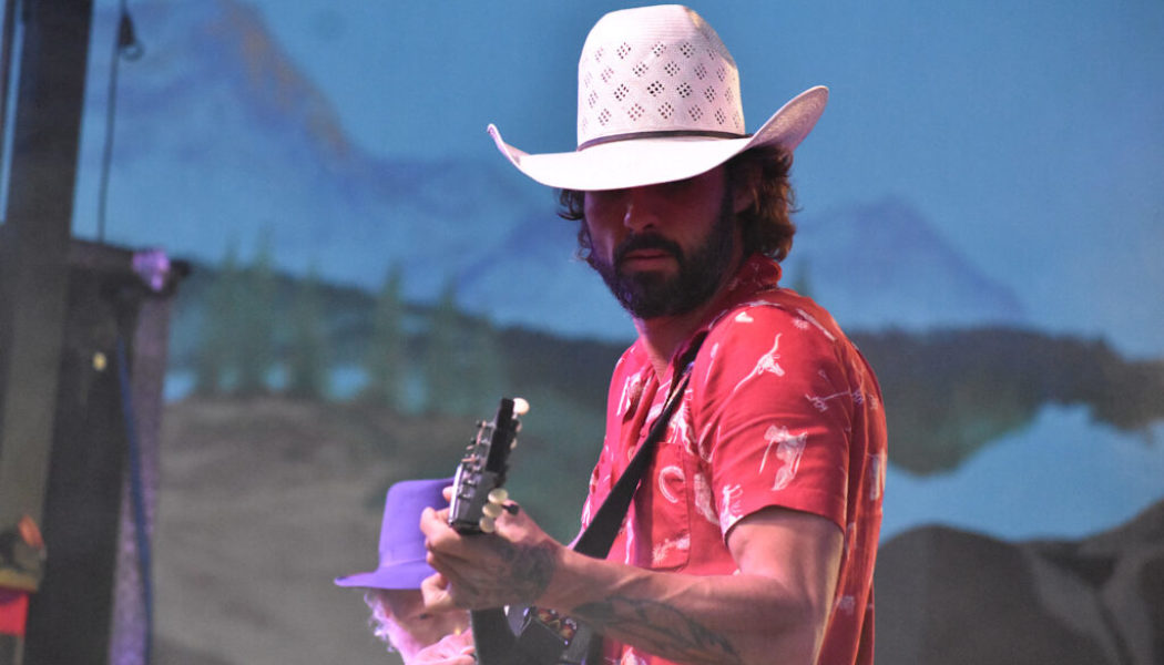 Ryan Bingham Reveals New Album Before Jackalope Jamboree Set -...