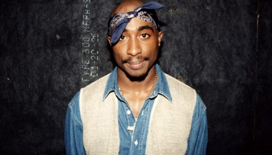 Tupac Shakur Posthumously Receives Star on Hollywood Walk of Fame