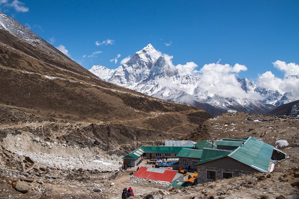 Approaching a teahouse near Lobuche