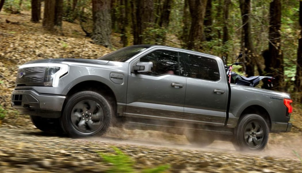 Ford Drops Price of F-150 Lightning All-Electric Pickup by $10K USD