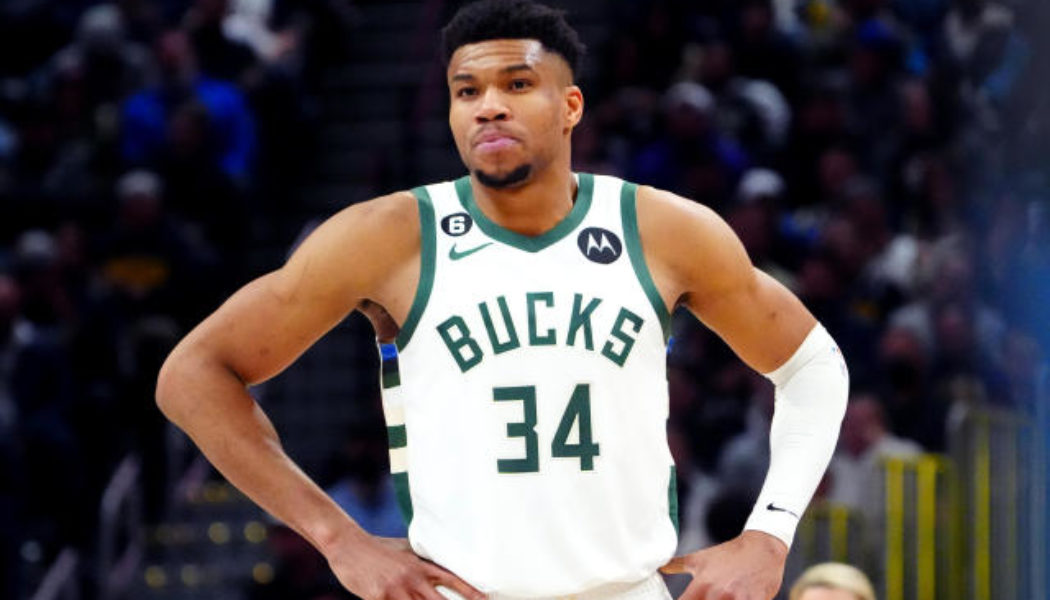 Giannis Antetokounmpo reportedly had knee surgery to clean up loose cartilage