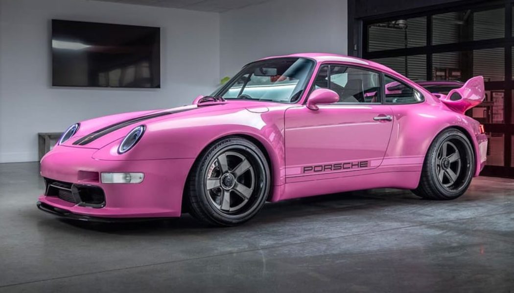 Gunther Werks Celebrates UK Debut with Custom RHD 911 993