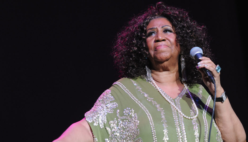 Handwritten will found in Aretha Franklin's couch is valid, jury rules