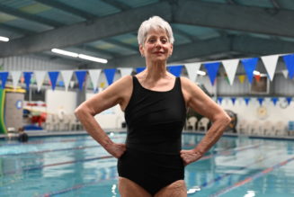 How Houston Swimmer DeEtte Sauer Stays Healthy in Her 80s