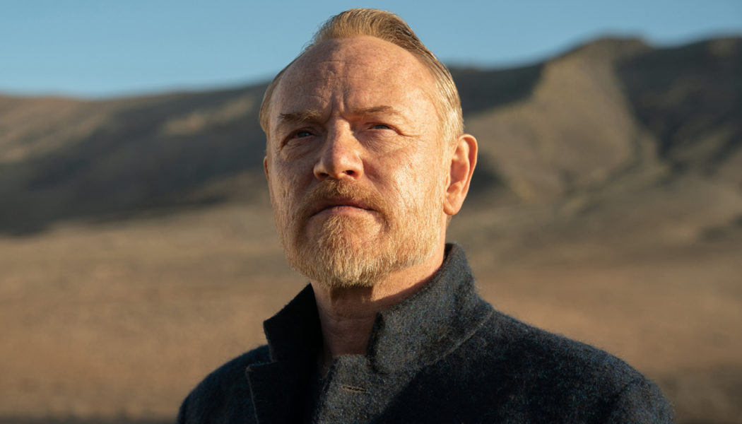 Jared Harris Reveals the Mind-Bending Magic Tricks of Foundation