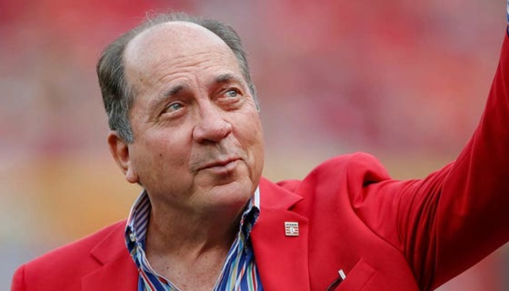 Johnny Bench apologizes for 'insensitive' comment at Reds ceremony