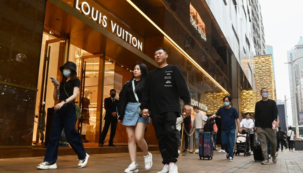 Luxury Fashion Sales Buoyed By Asia As U.S. Spending Slows