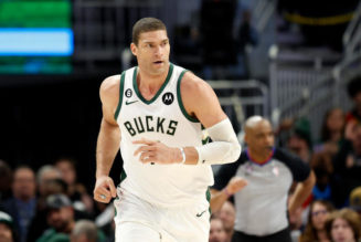 NBA free agency 2023: Brook Lopez agrees to return to Bucks on 2-year, $48M deal