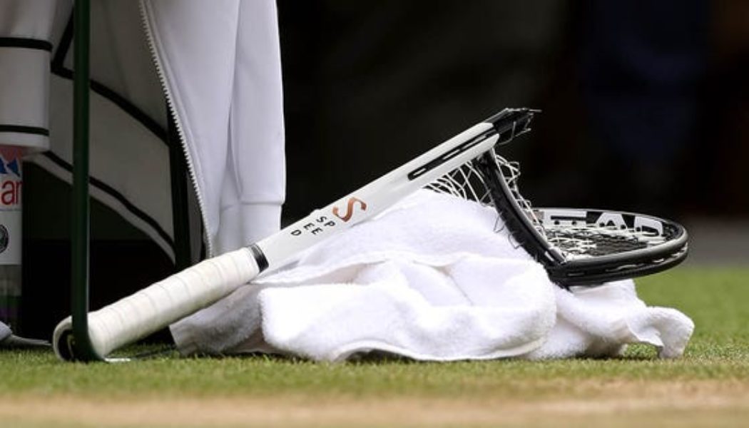 Novak Djokovic smashes racket in frustration at Wimbledon final