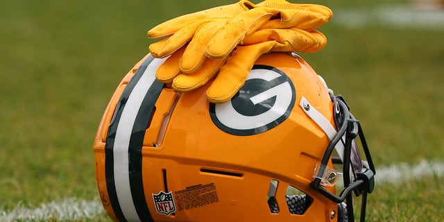 A Packers helmet